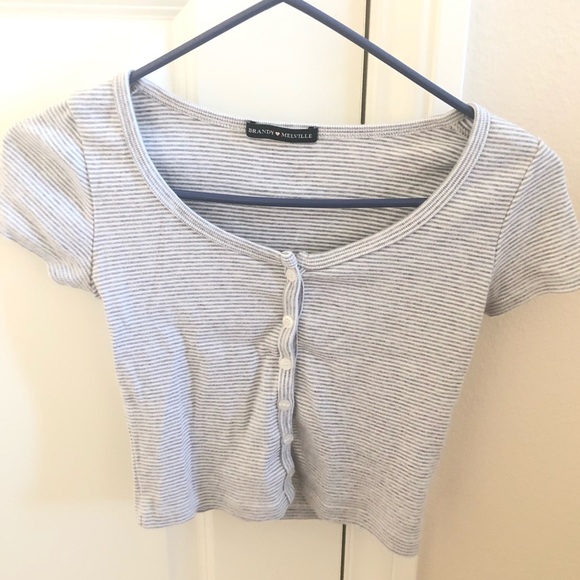 brandy melville cropped short sleeve top - Picture 1 of 1
